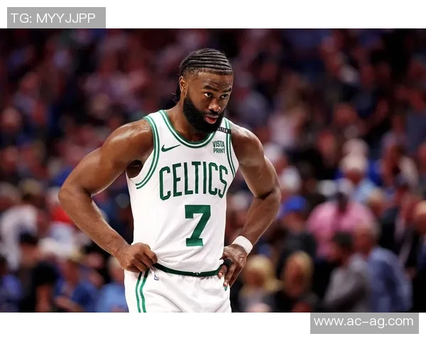 今天绿军主场迎战76人杰伦布朗伤愈复出助力球队争胜